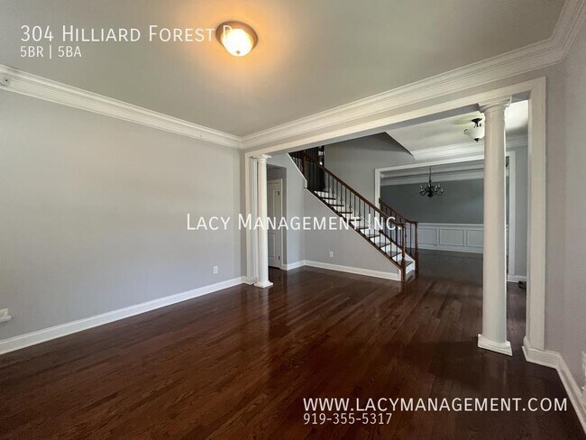 Building Photo - 304 Hilliard Forest Dr