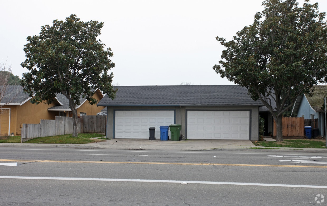 Foto del edificio - 2040-2050 Fulkerth Rd