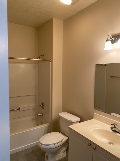 Bathroom - 4681 Holt Run Dr