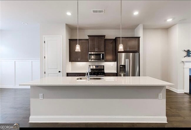 Building Photo - 3312 Sangster Way