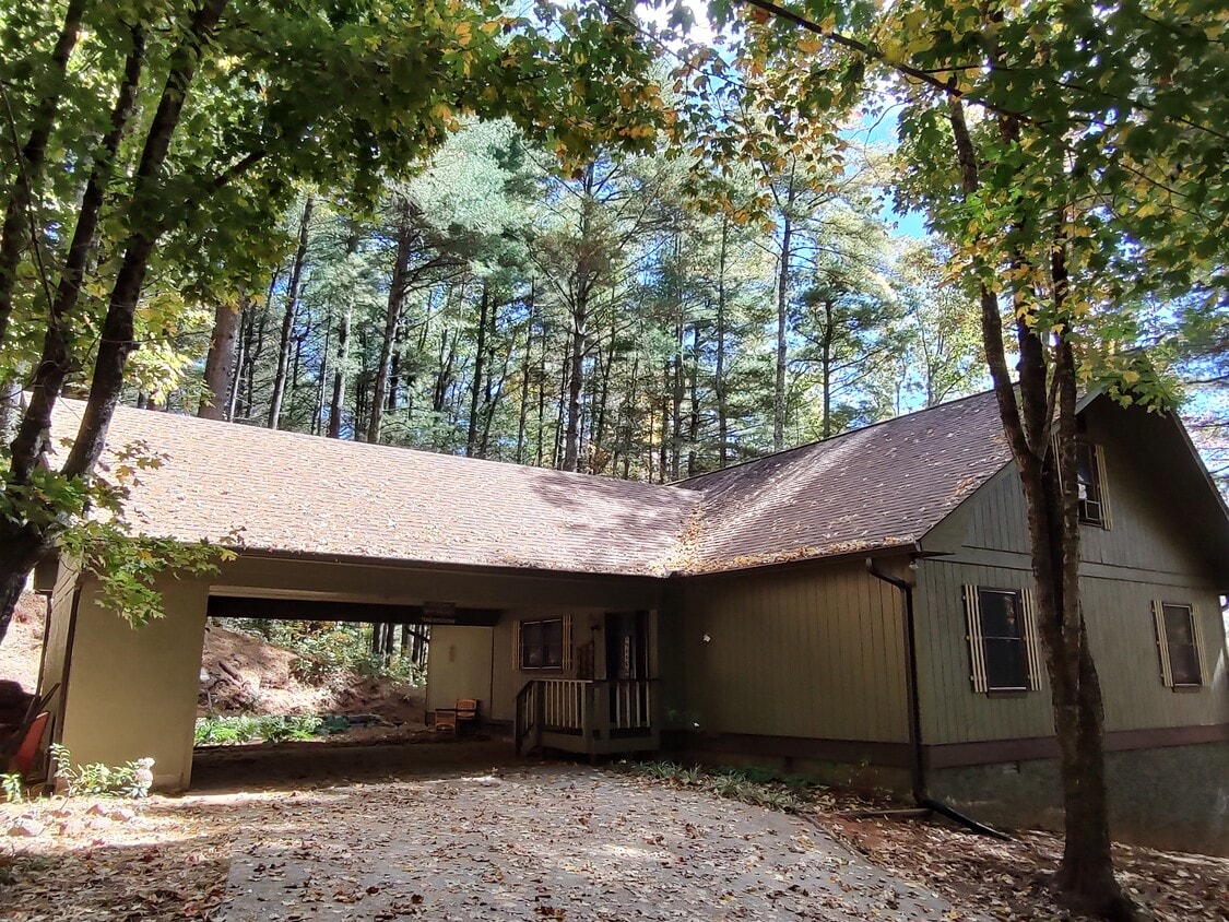 Photo - 529 Bald Mountain Rd (Dillard, GA)