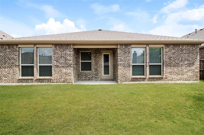 Building Photo - 3415 Wysong St