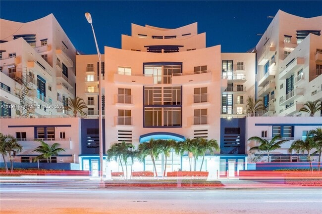 Foto del edificio - 7600 Collins Ave