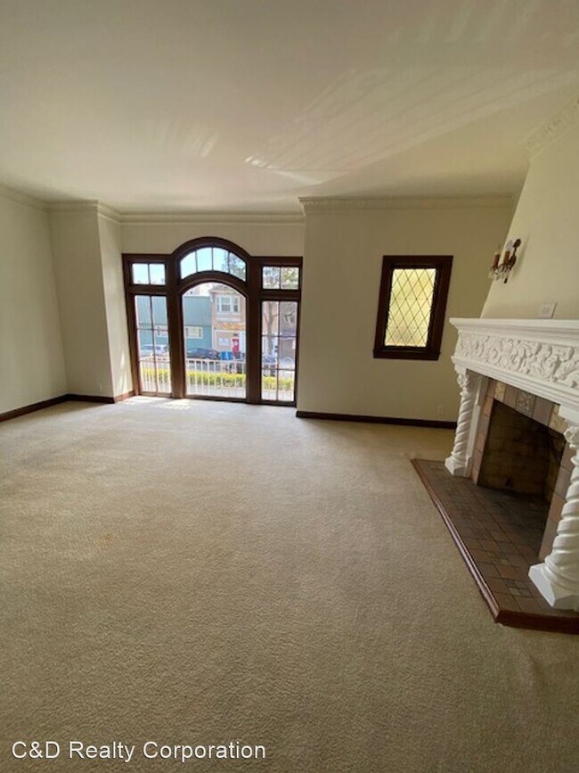 Building Photo - 2 br, 1.5 bath House - 1782 Lombard Street