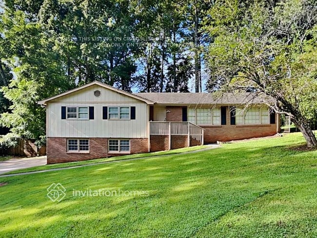 Building Photo - 1569 Dogwood Ln