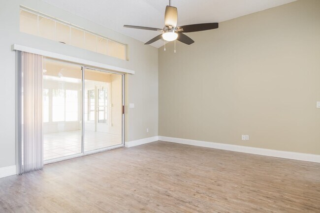 Foto del edificio - 3457 Woodley Park Pl