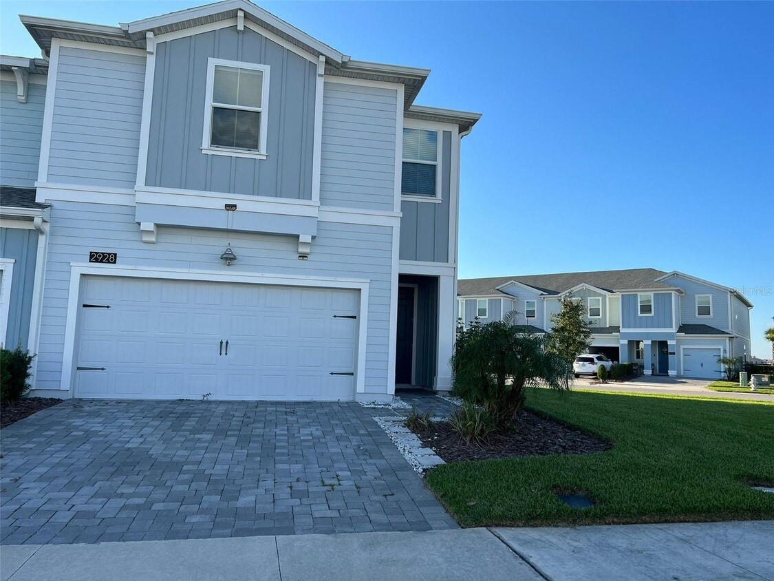 2928 Theme St, Kissimmee, FL 34746 Townhome Rentals in Kissimmee FL