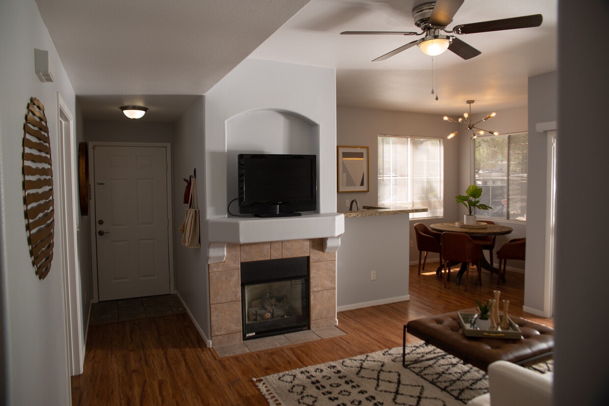 9050 W Warm Springs Rd Las Vegas Nv 89148 Condo For Rent In Las Vegas Nv Apartments Com
