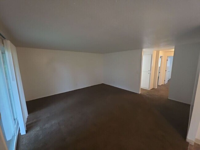 Building Photo - 3782 Iberis St NE