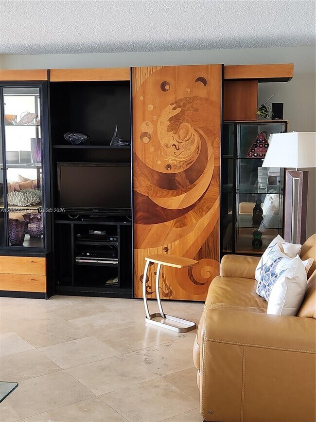 Foto del edificio - 5460 N Ocean Dr