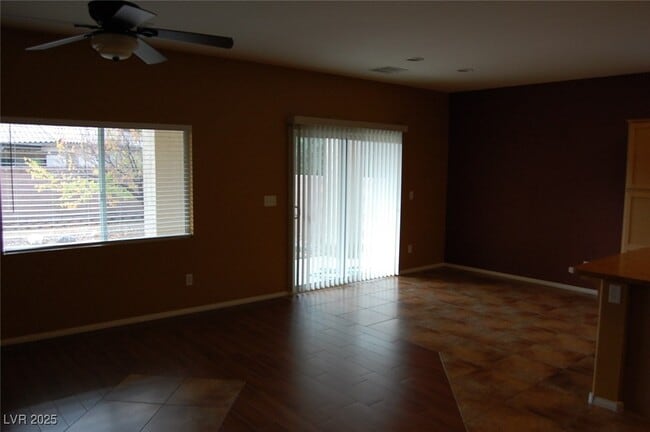 Building Photo - 4775 Lorenzo Way