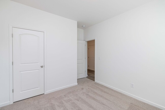Building Photo - 3 Bedroom Home - Stonebridge Fairways - AV...
