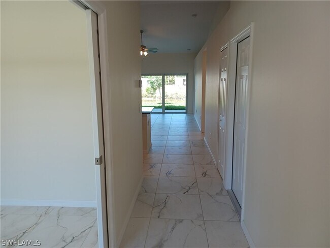 Foto del edificio - 3302 SW 15th Ave