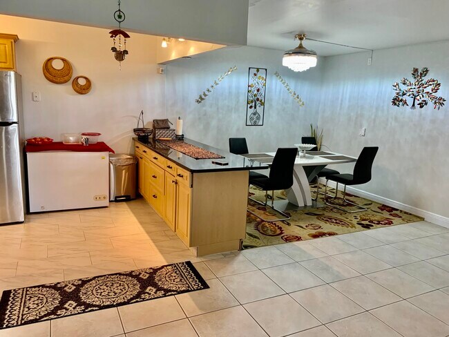 Foto del edificio - 1116 Green Pine Blvd