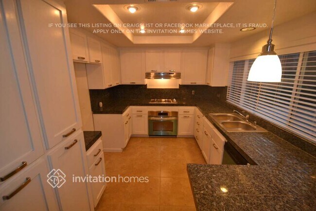 Foto del edificio - 5905 Telesco Way