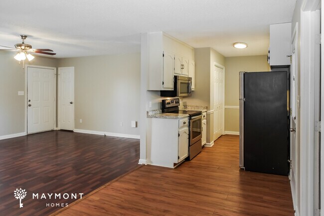 Foto del edificio - 29944 Little Creek Rd