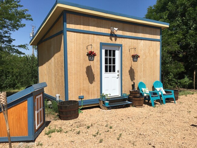 New large finished out shed, that has a new washer and dryer for your use FREE! - 381 Private Road 4219