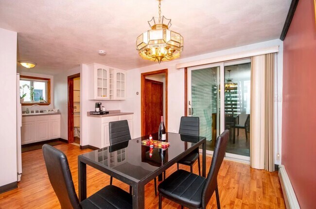 Foto del edificio - 243 Princeton St