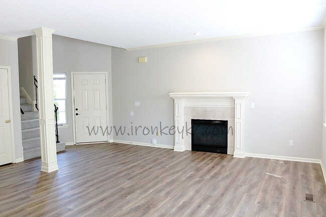 Building Photo - 9219 Boehm Dr