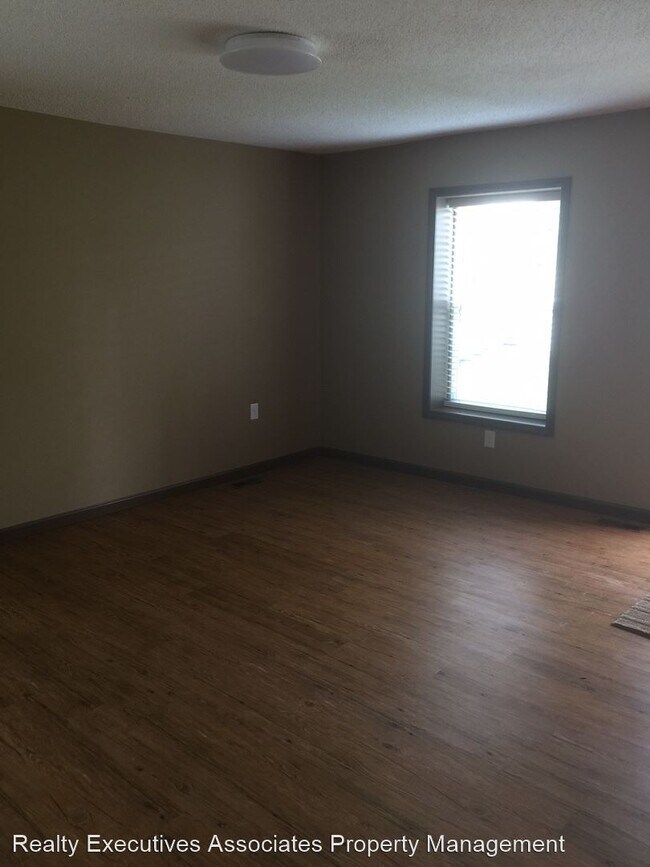 Foto del edificio - 2 br, 1 bath House - 677 E. Lincoln Road
