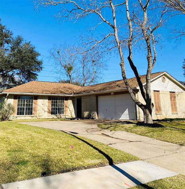 Building Photo - 6723 Kearney Dr