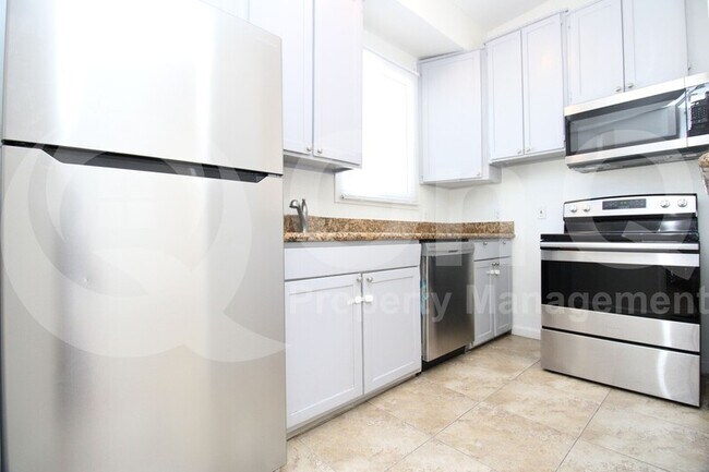 Foto del edificio - 18019 N 40th Pl