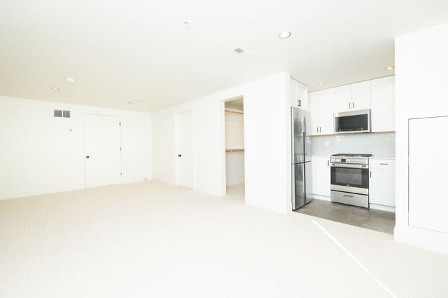 Interior Photo - Wilson Townhomes