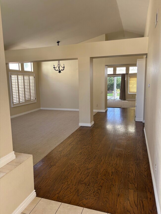 Building Photo - 1772 Pinnacle Ct