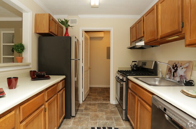 2BR, 2BA - 1,310 SF Davenport - Calibre Woods