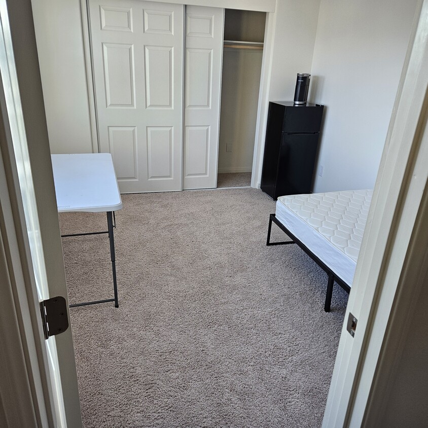 Primary Photo - 26553 Rosebay Way