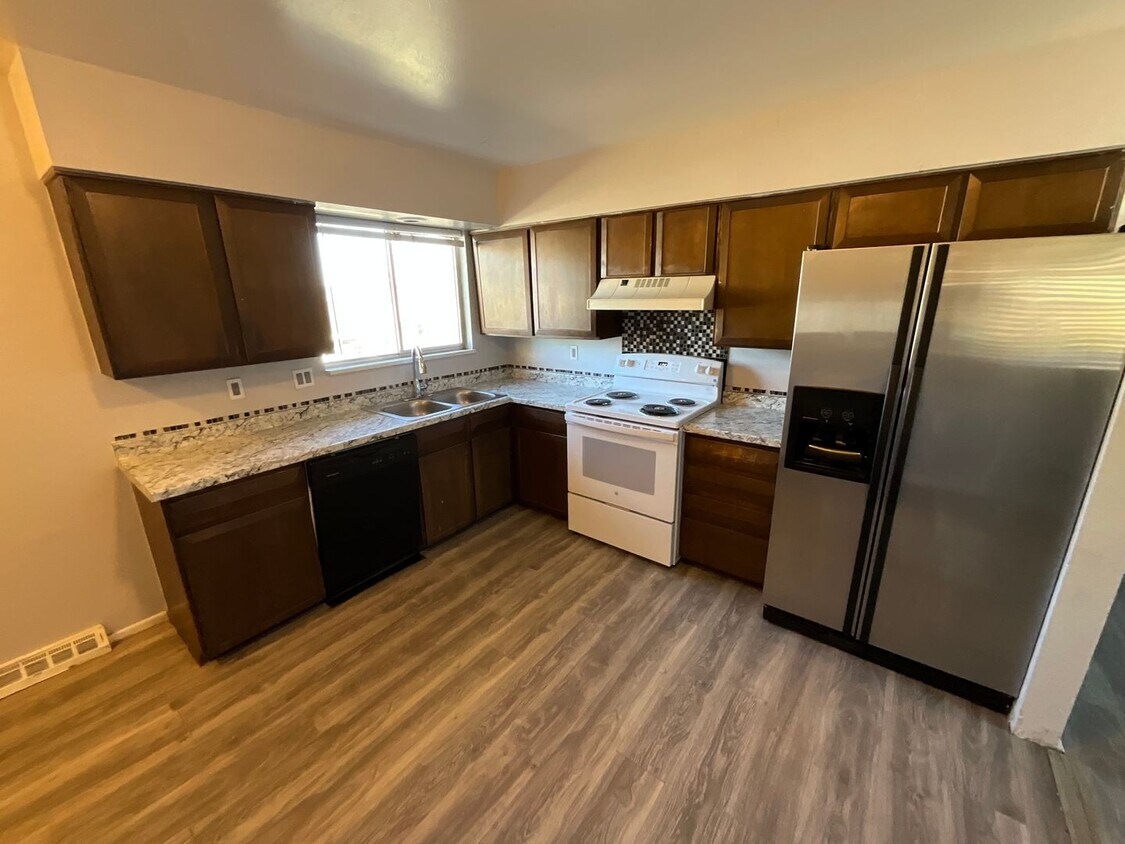 3753-3763 W 89th Way - 3753-3763 W 89th Way