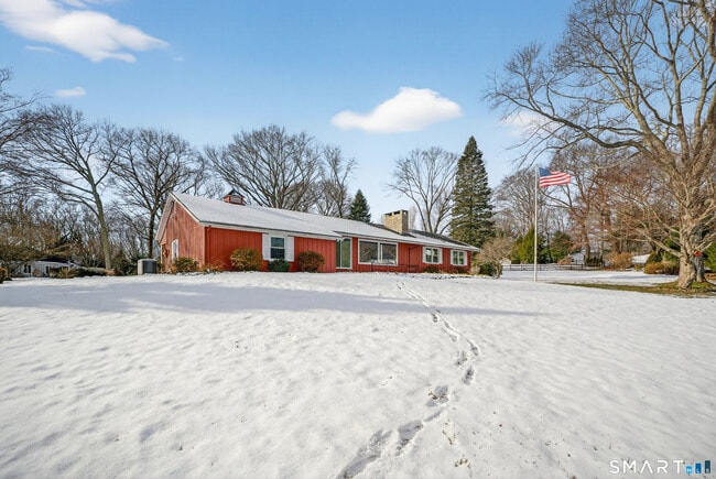 Building Photo - 9 Harbor View S