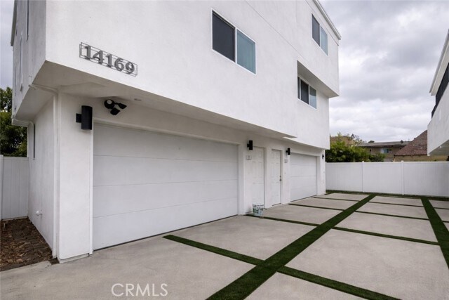 Foto del edificio - 14169 Calvert St