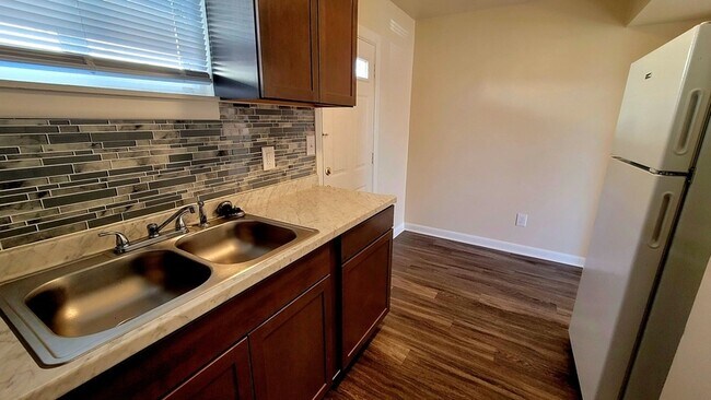 Foto del edificio - 2203 Williamsburg Rd