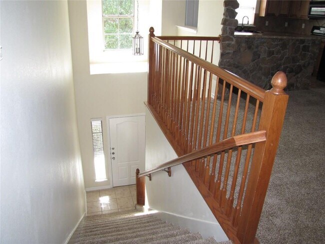 Building Photo - Great Frisco Townhouse!