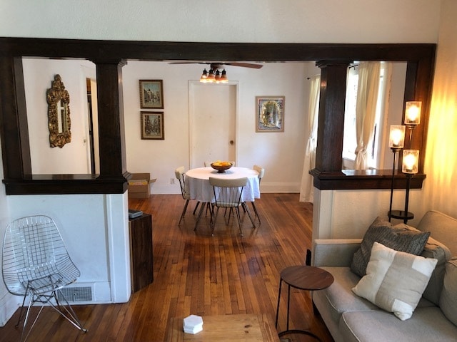 Primary Photo - 1444 33rd St