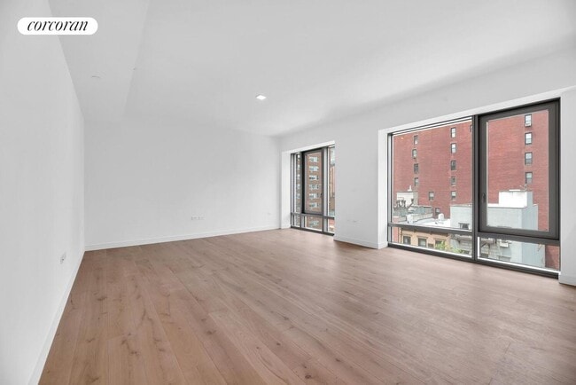 Foto del edificio - 200 E 21st St