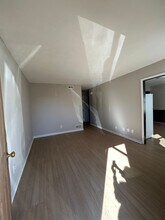 Building Photo - 420 McCullars Ln