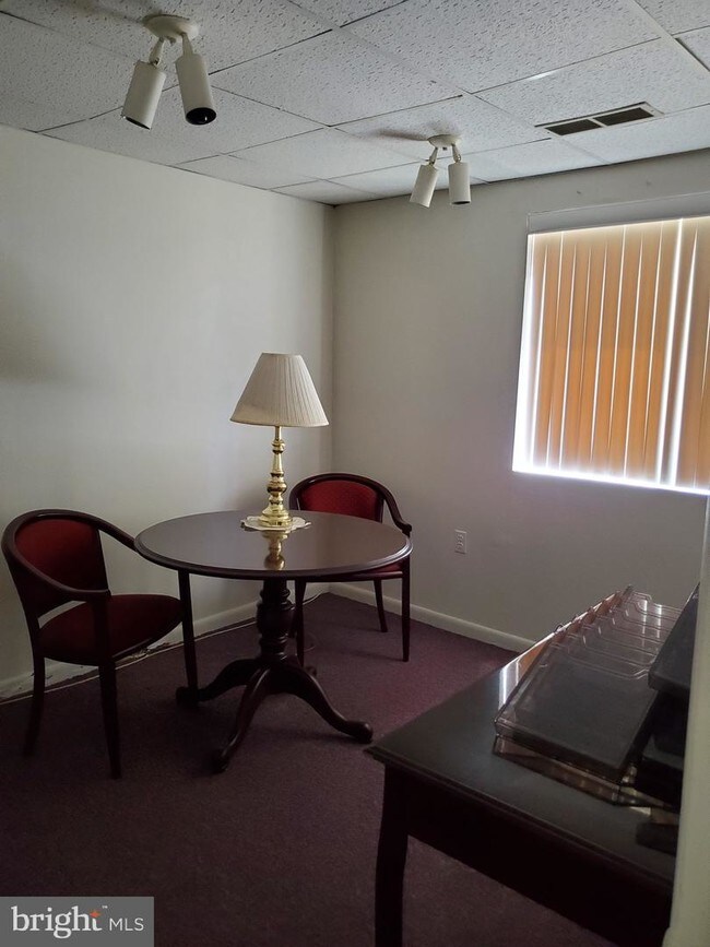 Building Photo - 7460 Oakland Mills Rd