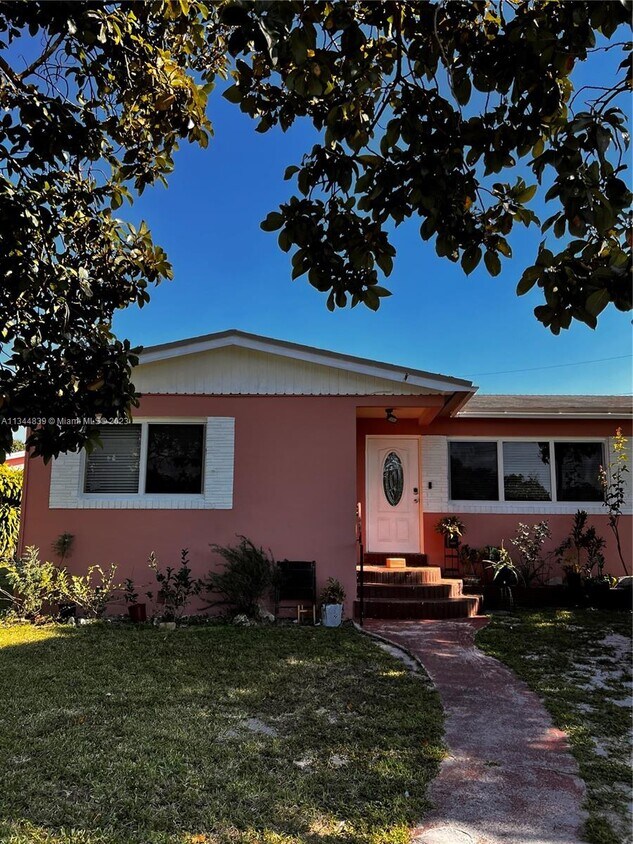 6390 Rodman St, Hollywood, FL 33023 House for Rent in Hollywood, FL