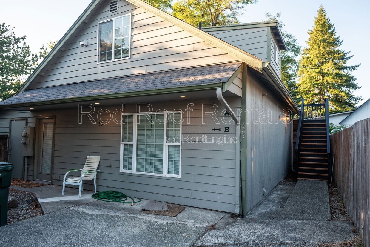 Primary Photo - 509 131st St S