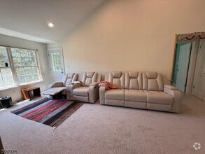 Building Photo - 1254 Garrison Ct