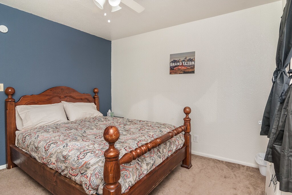 Primary Photo - 94 Dunbar Ave
