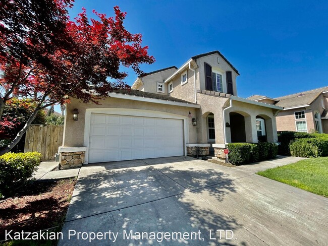 Building Photo - 4 br, 3 bath House - 5879 Riverbank Circle