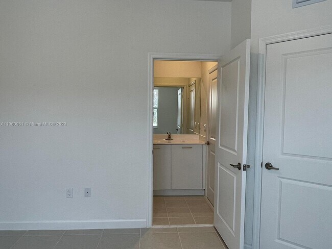 Building Photo - 12372 NW 23rd Ct