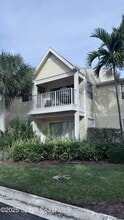 Building Photo - 1841 Island Club Dr