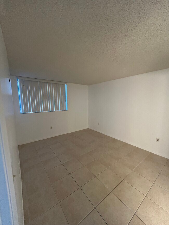 Foto del edificio - 10155 NW 9th St Cir