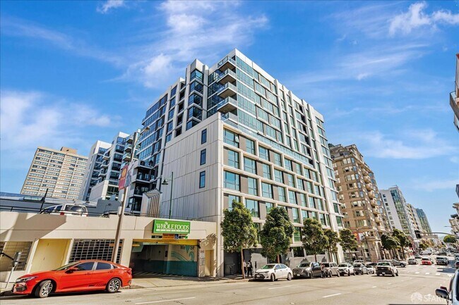 Foto del edificio - 1688 Pine St