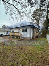 Building Photo - 4331 Lazard St