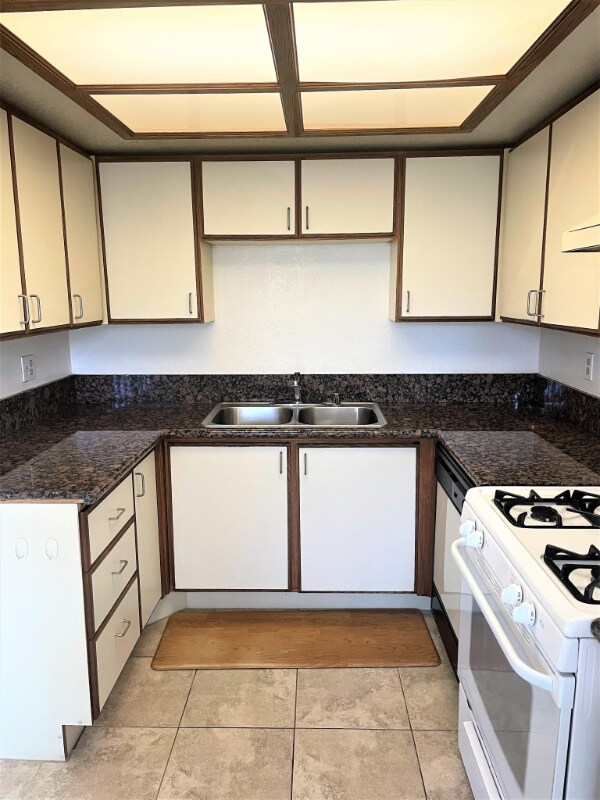 Foto del edificio - 503 S Adams St